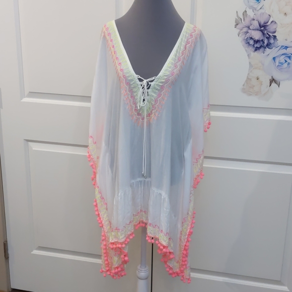 Z & L Other - NWT Z & L swim cover up - PM016